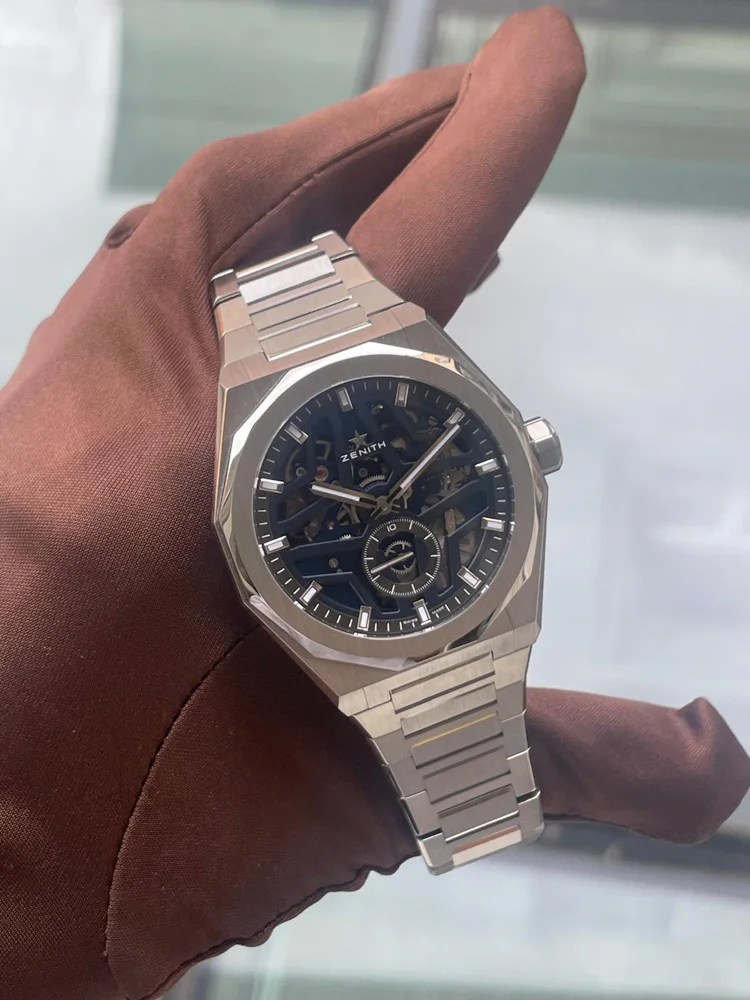 Zenith Defy Skyline Certified steel bracelet box and papers 2024